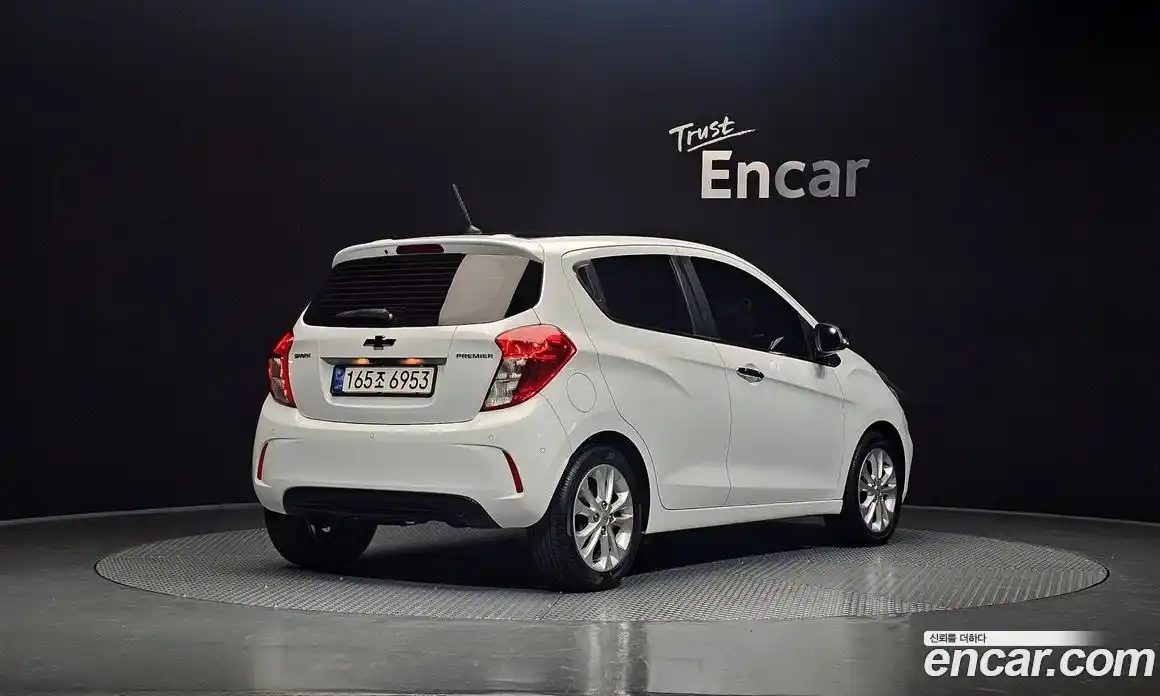 Chevrolet Spark 2021 1.0 Автомат в Москве № 81031, фото 10