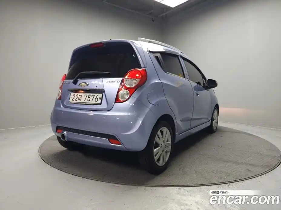 Chevrolet Spark 2014 1.0 Автомат в Москве № 104857, фото 5