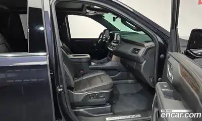 Chevrolet Tahoe 2023 6.2 Автомат в Москве № 105706, миниатюра 10