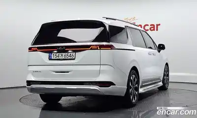 Kia Canival 2023 3.5 Автомат в Москве № 10699, миниатюра 7