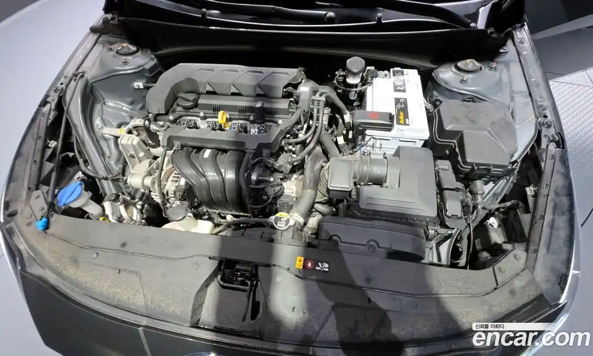 Hyundai Avante 2021 1.6 Автомат в Москве № 111882, фото 17