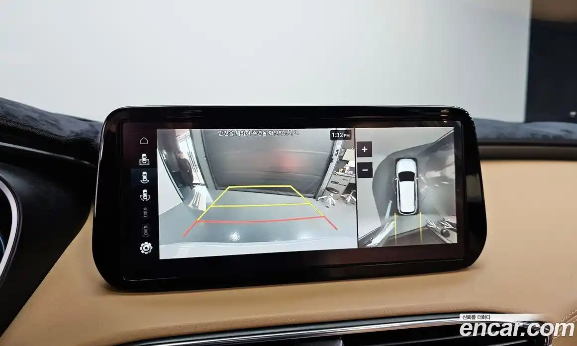 Hyundai Santa Fe 2022 1.6 Автомат в Москве № 112659, фото 15