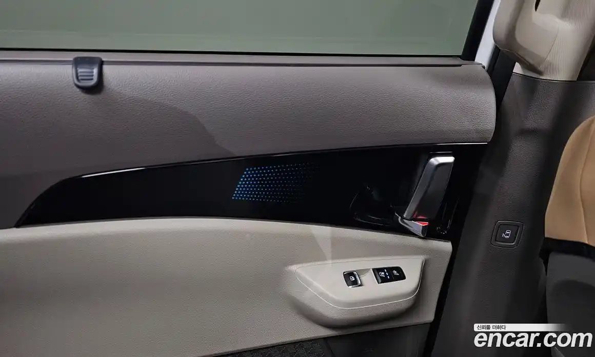 Kia Canival 2025 1.6 Автомат в Москве № 115504, фото 17