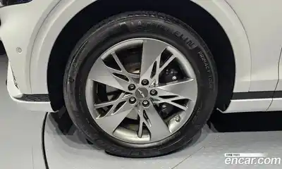 Genesis GV70 2023 2.5 Автомат в Москве № 117149, миниатюра 2