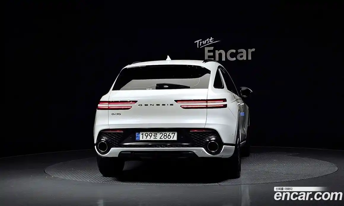 Genesis GV70 2023 2.5 Автомат в Москве № 117149, фото 9