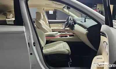 Genesis GV70 2023 2.5 Автомат в Москве № 117149, миниатюра 10