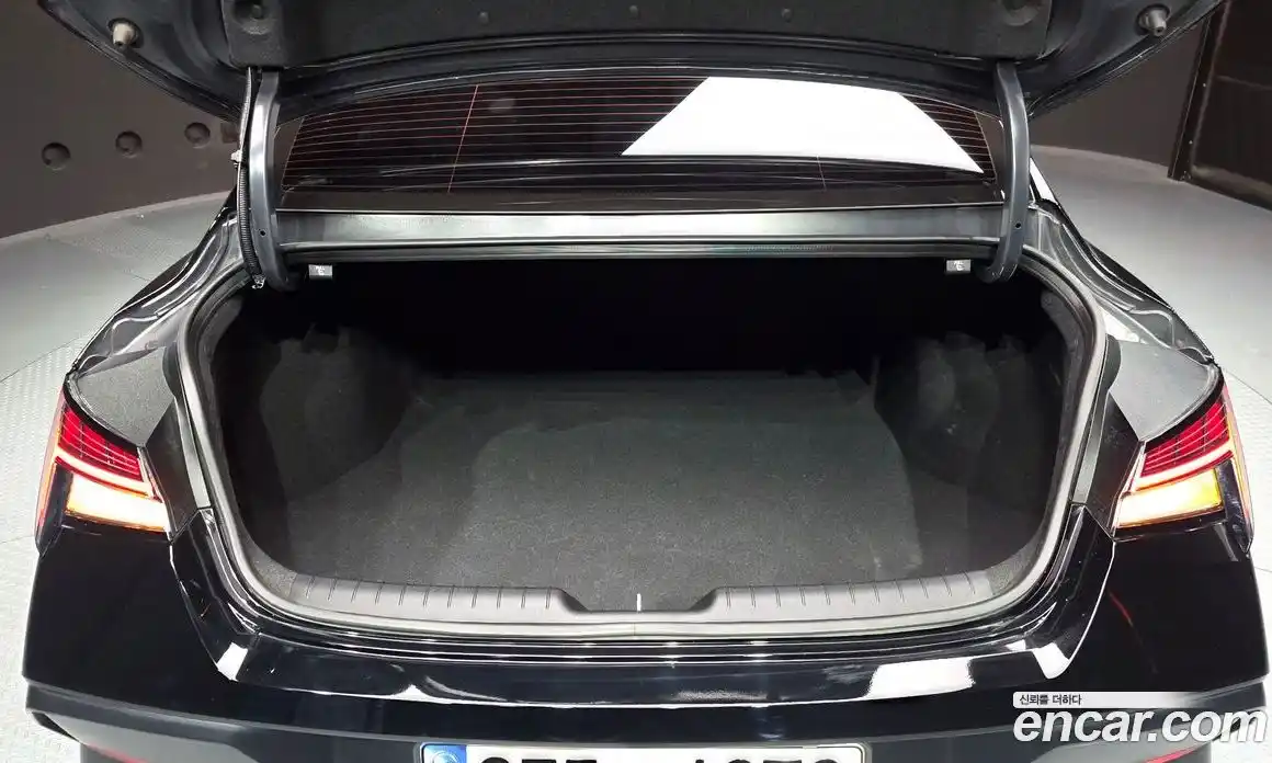 Hyundai Avante 2024 1.6 Автомат в Москве № 120001, фото 16