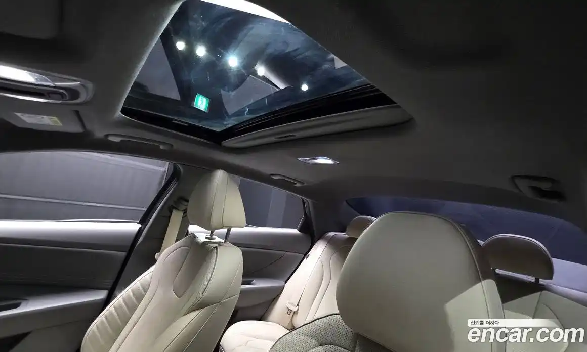 Hyundai Avante 2024 1.6 Автомат в Москве № 120001, фото 18