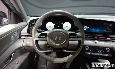 Hyundai Avante 2024 1.6 Автомат в Москве № 120001, миниатюра 9