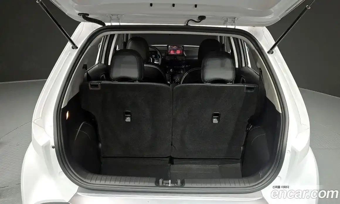 Hyundai Casper 2024 1.0 Автомат в Москве № 120113, фото 13