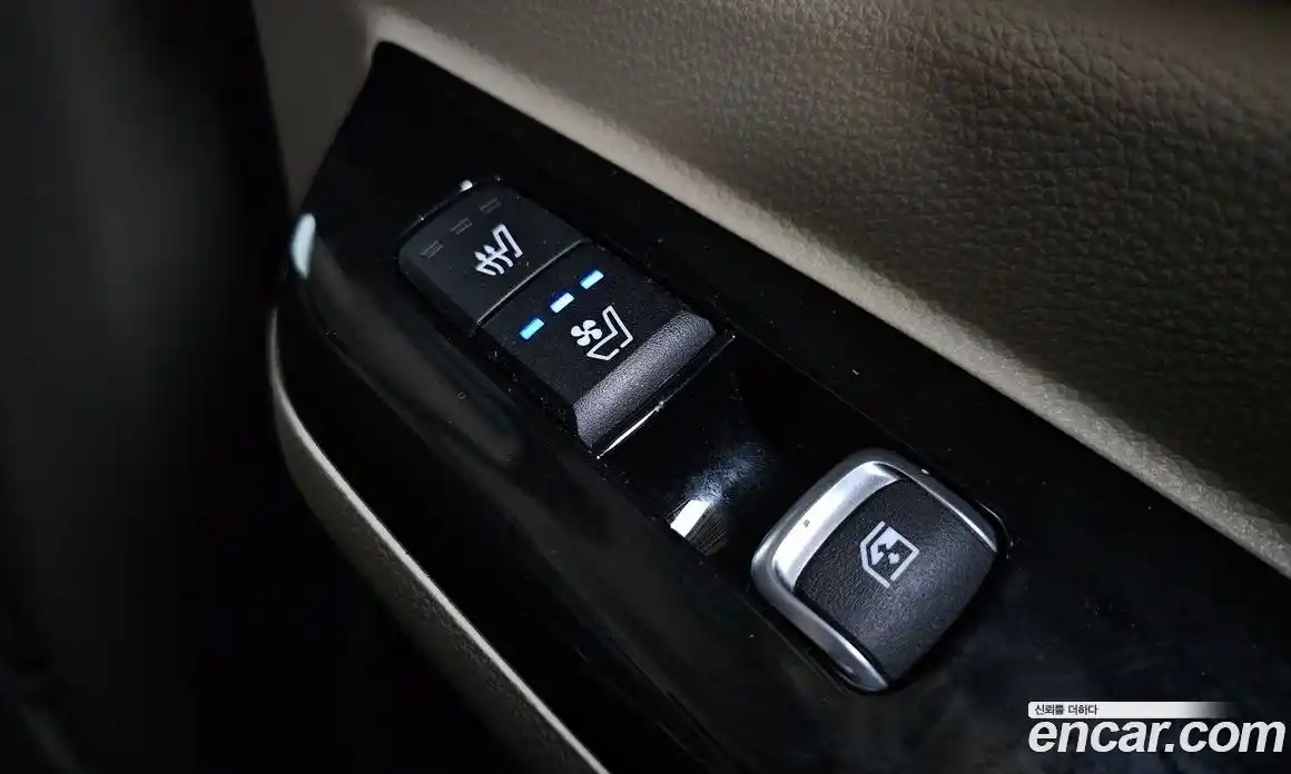 Kia Canival 2021 3.5 Автомат в Москве № 120408, фото 13