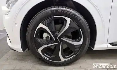 Kia EV6 2022 0.1 Автомат в Москве № 121576, миниатюра 12