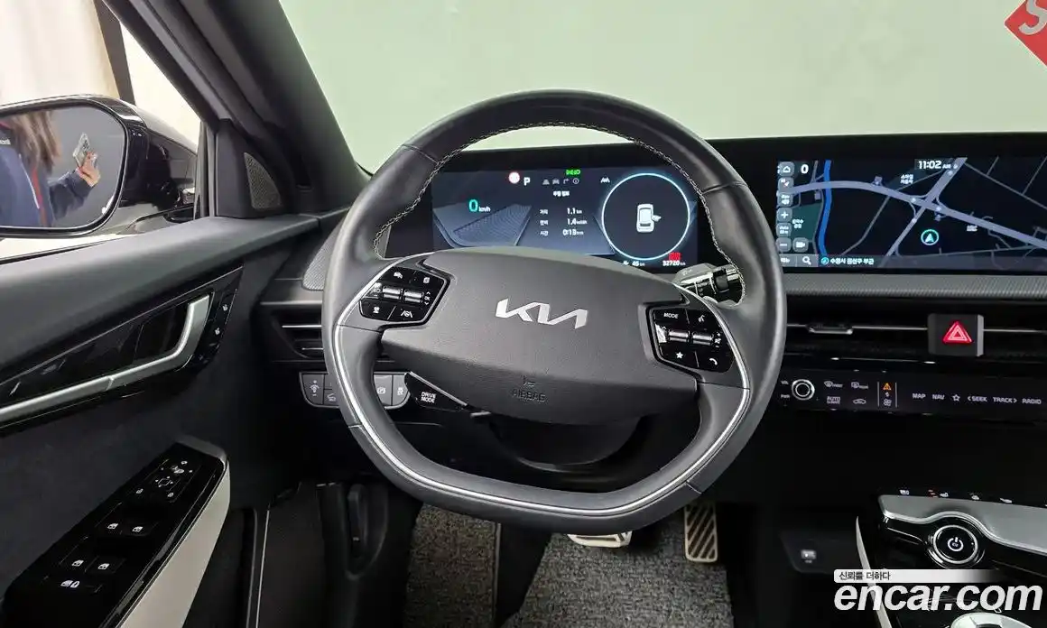 Kia EV6 2022 0.1 Автомат в Москве № 121576, фото 8