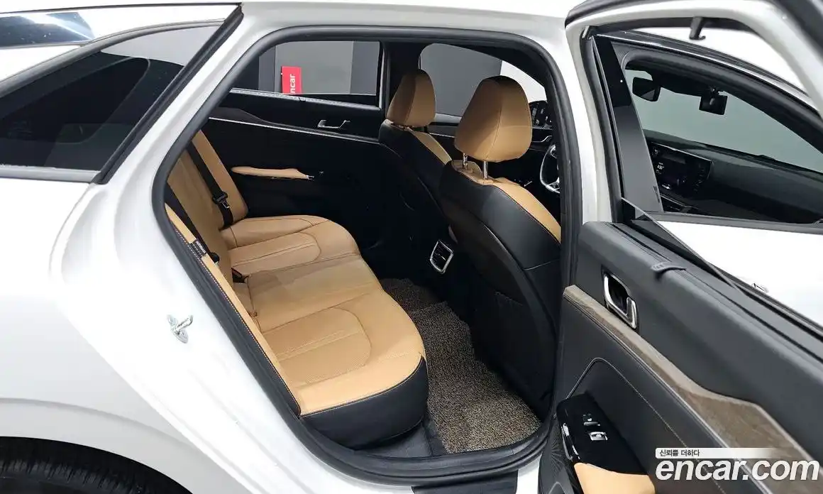 Kia K5 2023 1.6 Автомат в Москве № 121867, фото 16