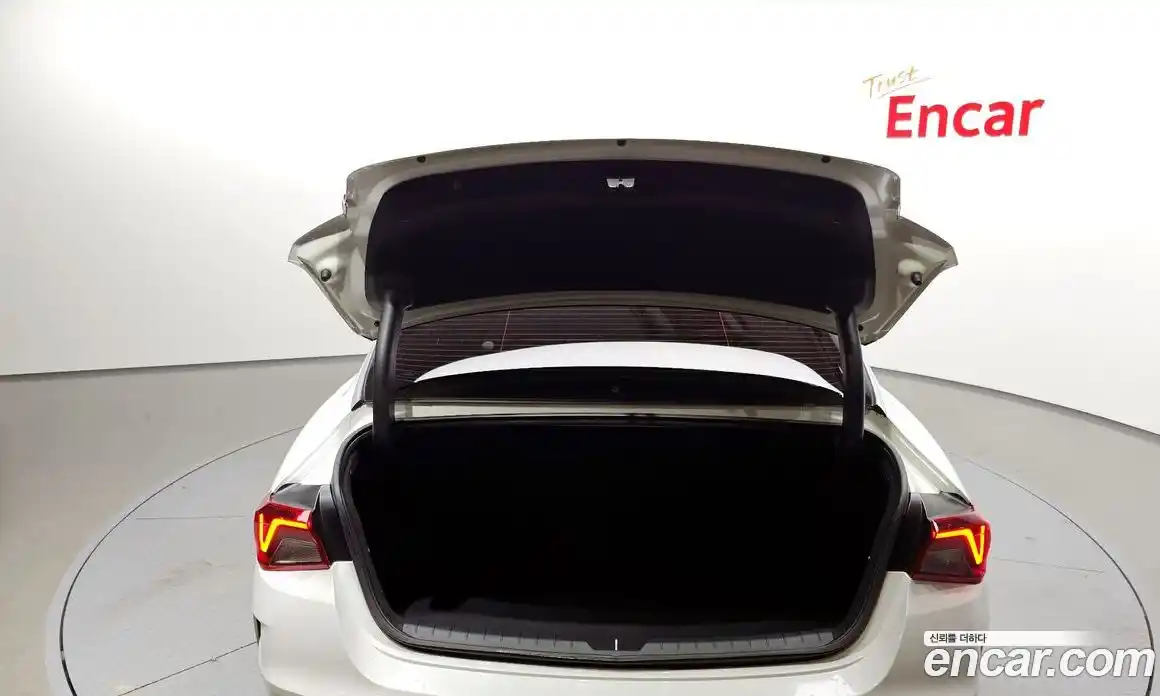 Kia K5 2023 1.6 Автомат в Москве № 121867, фото 4