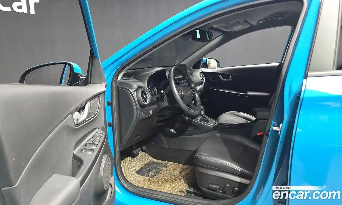 Hyundai Kona 2021 1.6 Автомат в Москве № 122654, фото 3