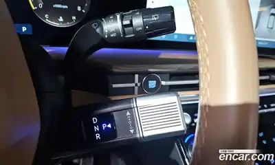 Hyundai Santa Fe 2024 2.5 Автомат в Москве № 126391, миниатюра 9