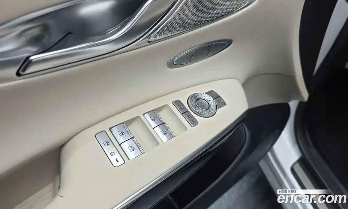 Genesis GV70 2022 2.5 Автомат в Москве № 128973, фото 14