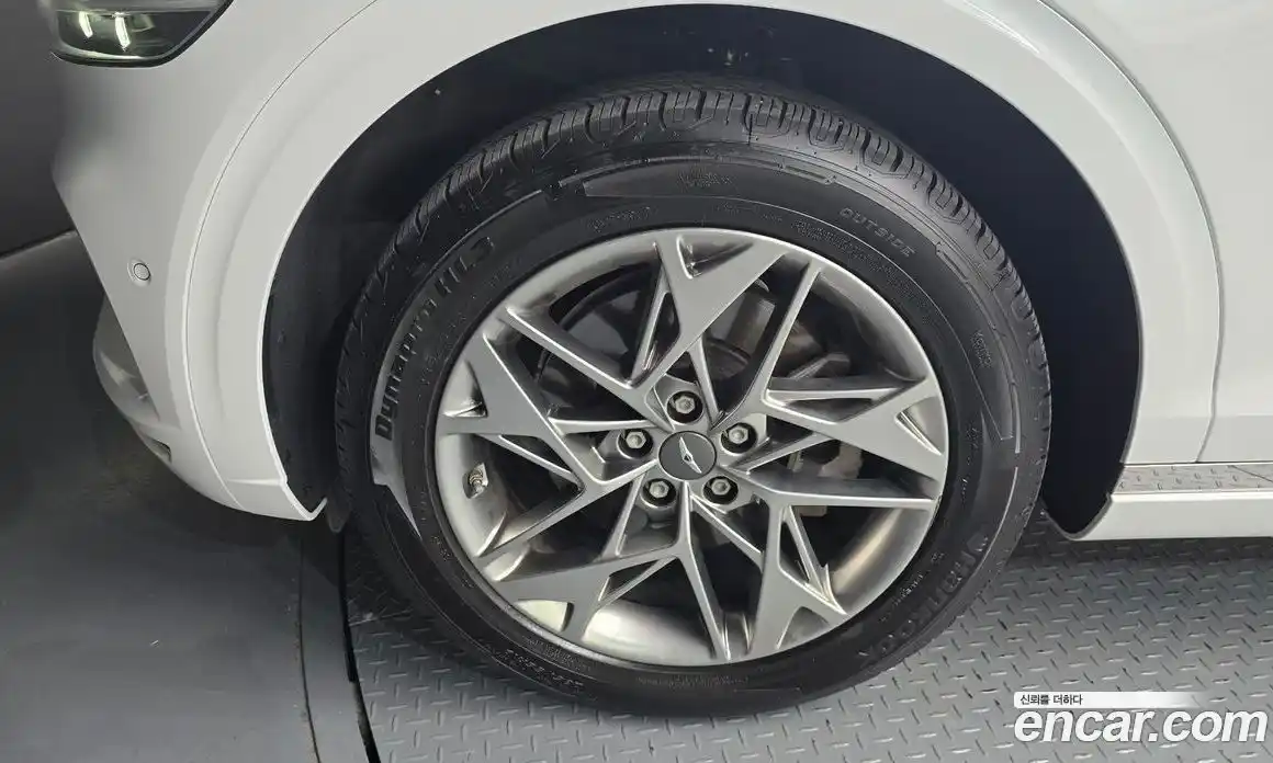 Genesis GV70 2022 2.5 Автомат в Москве № 128973, фото 5