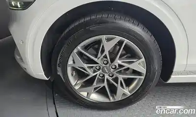 Genesis GV70 2022 2.5 Автомат в Москве № 128973, миниатюра 5