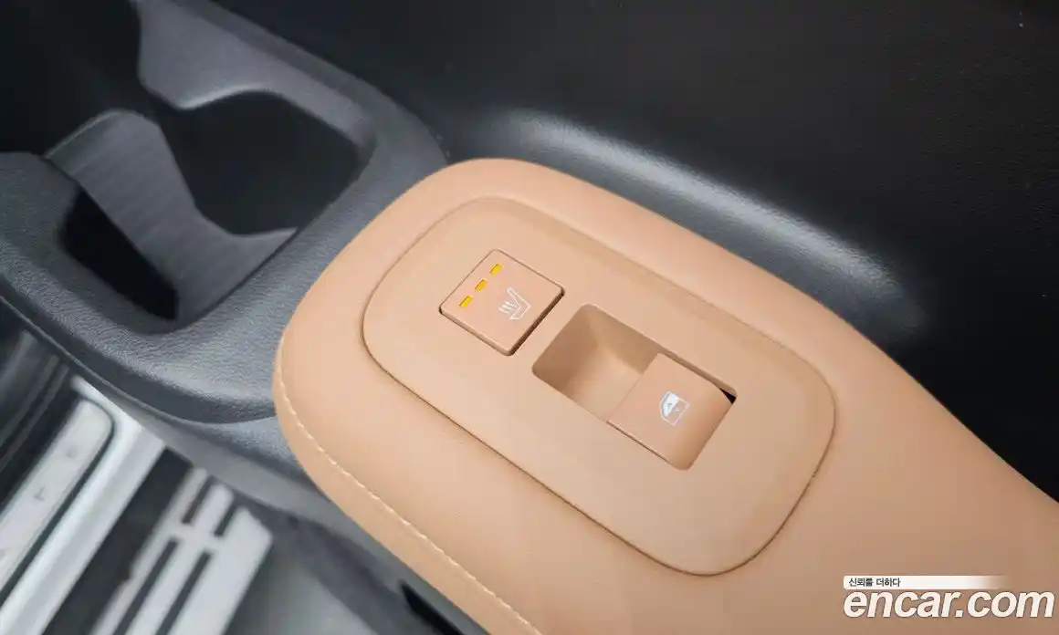 Hyundai Santa Fe 2024 1.6 Автомат в Москве № 130921, фото 18