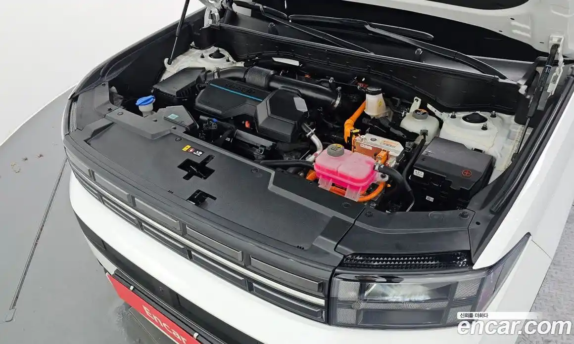 Hyundai Santa Fe 2024 1.6 Автомат в Москве № 130921, фото 6