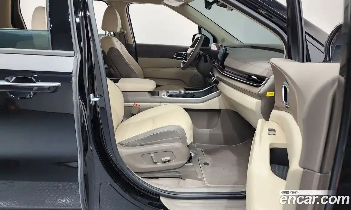 Kia Canival 2025 2.2 Автомат в Москве № 131338, фото 11