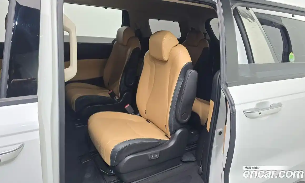 Kia Canival 2023 2.2 Автомат в Москве № 131600, фото 14