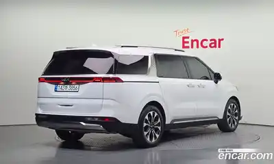 Kia Canival 2023 2.2 Автомат в Москве № 131600, миниатюра 7
