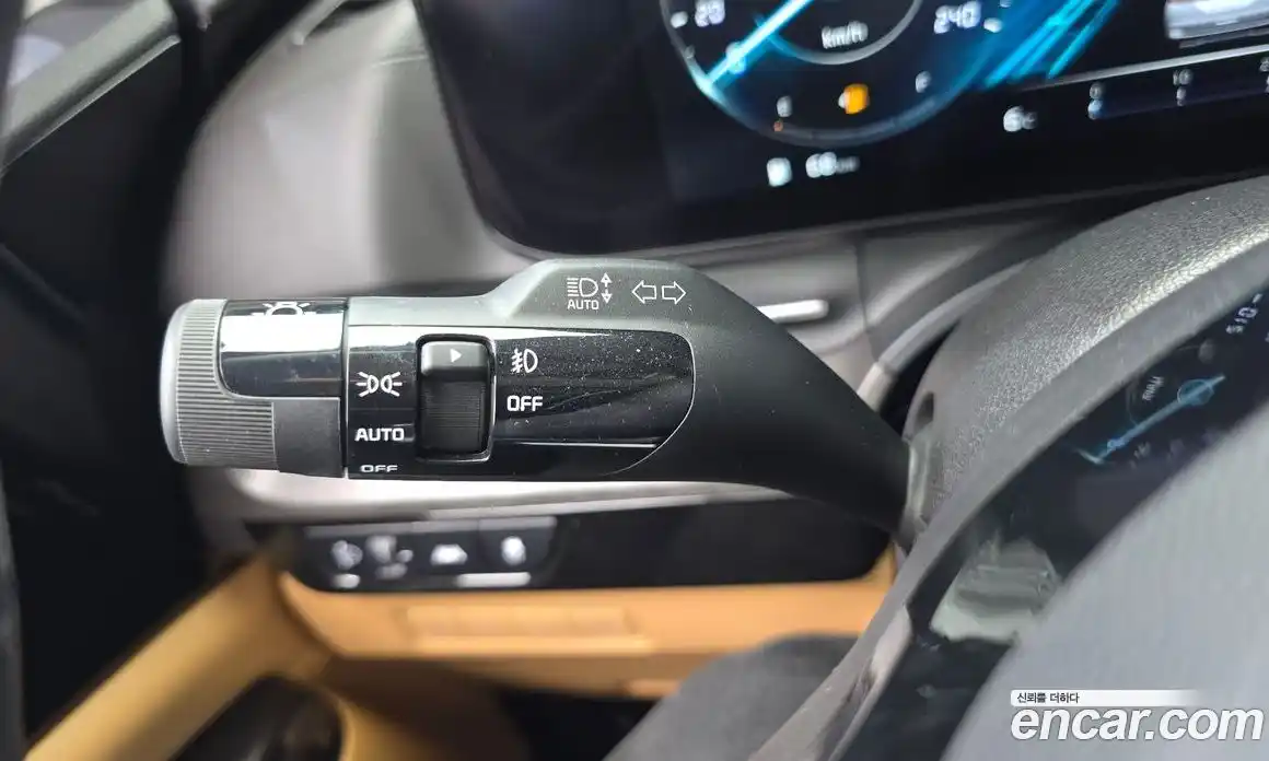 Kia Canival 2023 2.2 Автомат в Москве № 131600, фото 9