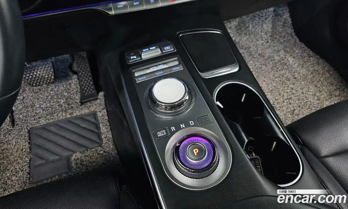 Genesis GV70 2024 2.2 Автомат в Москве № 13218, фото 11