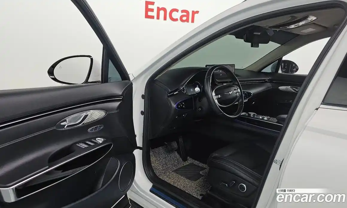 Genesis GV70 2024 2.2 Автомат в Москве № 13218, фото 17