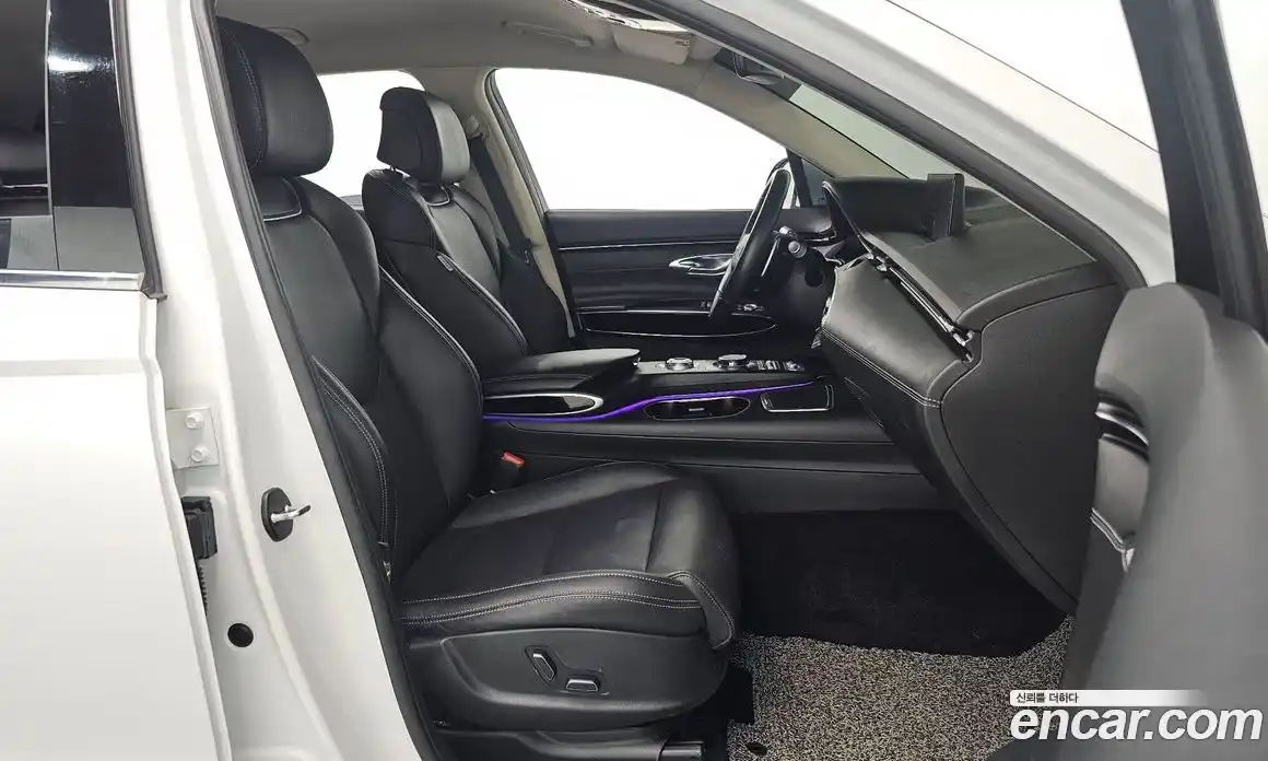 Genesis GV70 2024 2.2 Автомат в Москве № 13218, фото 18