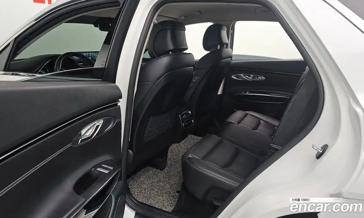 Genesis GV70 2024 2.2 Автомат в Москве № 13218, фото 19