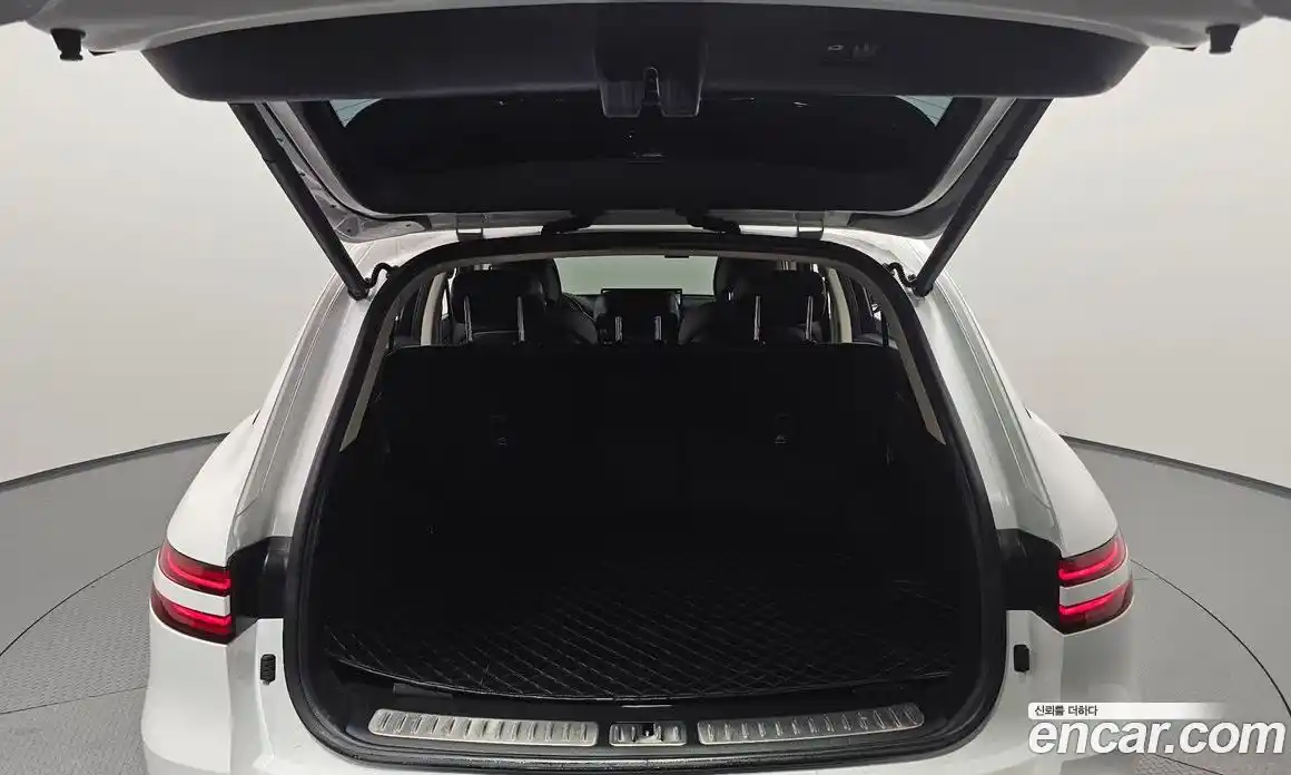 Genesis GV70 2024 2.2 Автомат в Москве № 13218, фото 20