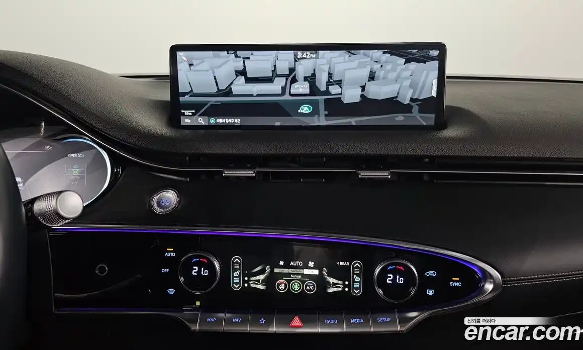 Genesis GV70 2024 2.2 Автомат в Москве № 13218, фото 8