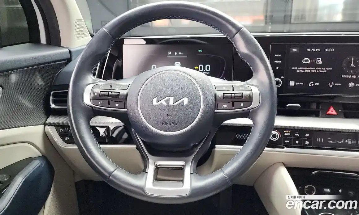 Kia Sportage 2023 1.6 Автомат в Москве № 133068, фото 13