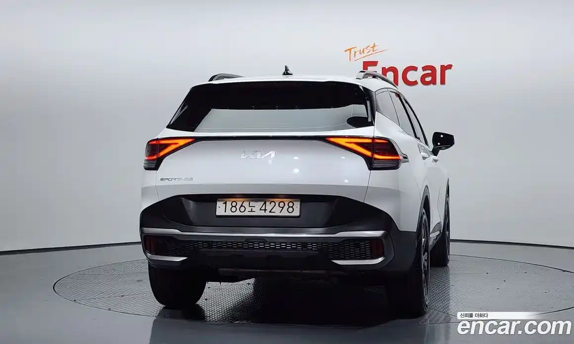 Kia Sportage 2023 1.6 Автомат в Москве № 133068, фото 4