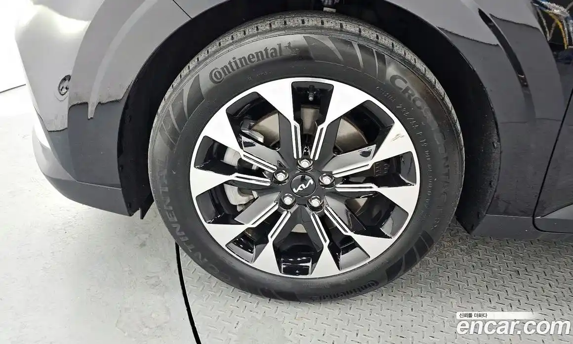 Kia Canival 2023 2.2 Автомат в Москве № 133814, фото 5