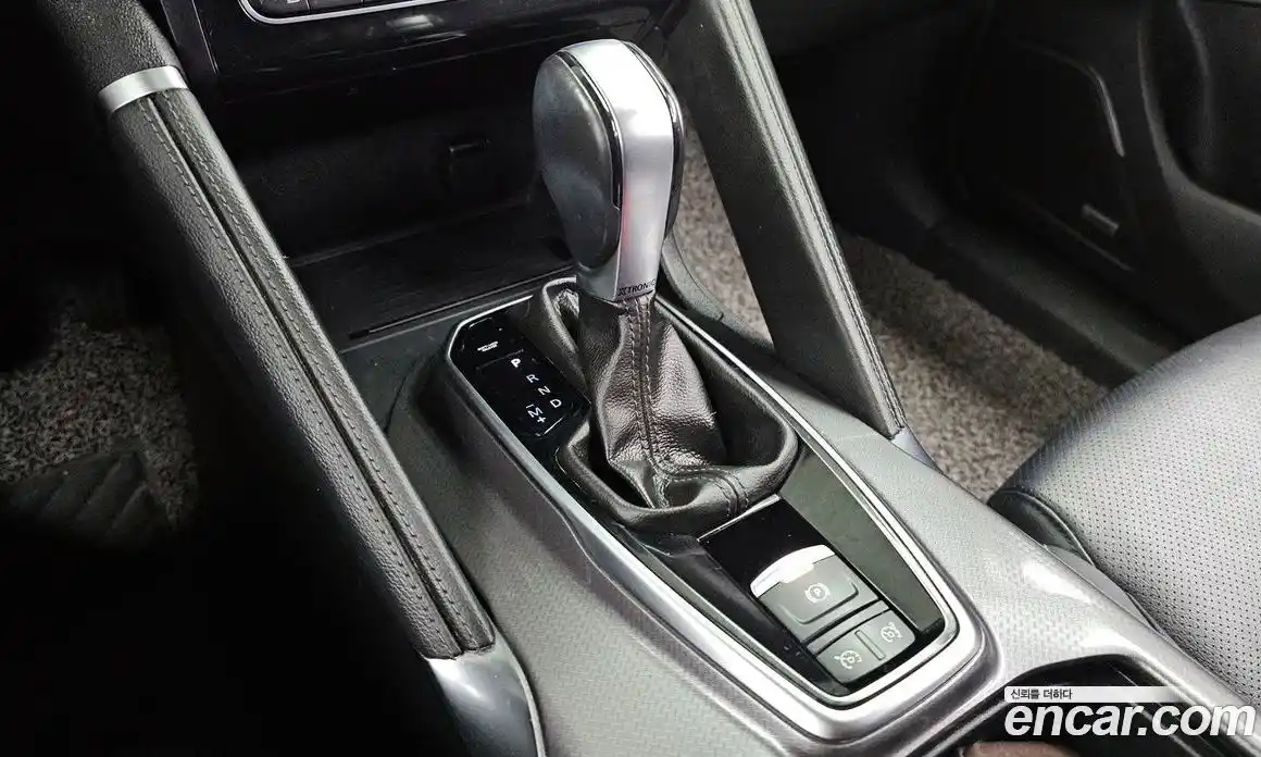 Renault QM6 2019 2.0 Автомат в Москве № 136477, фото 14