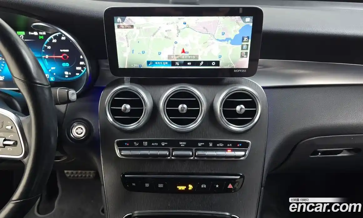 Mercedes-Benz GLC-Class 2021 2.0 Автомат в Москве № 137971, фото 14