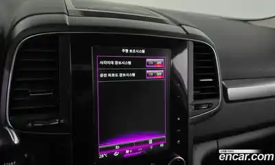 Renault QM6 2022 2.0 Автомат в Москве № 138197, миниатюра 8