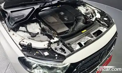 Mercedes-Benz E-Class 2024 2.0 Автомат в Москве № 139384, миниатюра 6