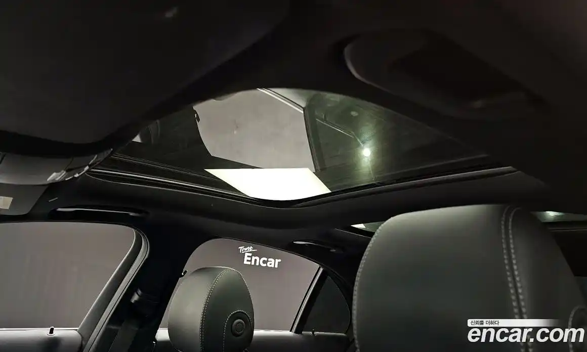 Mercedes-Benz E-Class 2021 2.0 Автомат в Москве № 140079, фото 18