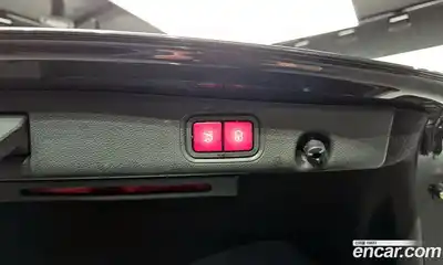 Mercedes-Benz E-Class 2021 2.0 Автомат в Москве № 140079, миниатюра 2