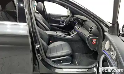 Mercedes-Benz E-Class 2021 2.0 Автомат в Москве № 140079, миниатюра 4