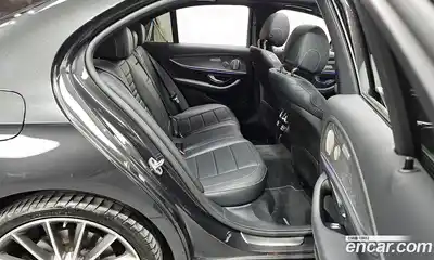 Mercedes-Benz E-Class 2021 2.0 Автомат в Москве № 140079, миниатюра 8