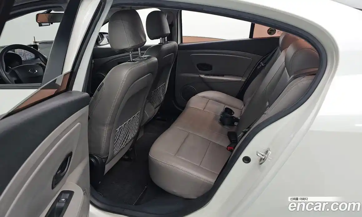 Renault SM3 2011 1.6 Автомат в Москве № 140886, фото 12