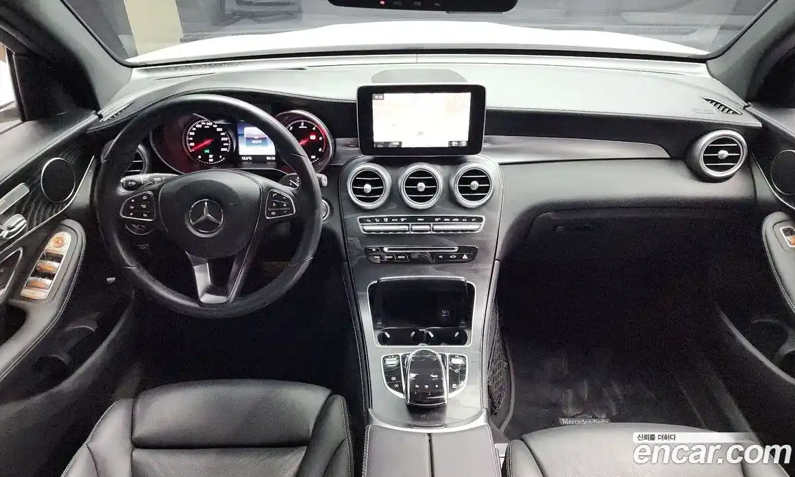 Mercedes-Benz GLC-Class 2016 2.1 Автомат в Москве № 142863, фото 14