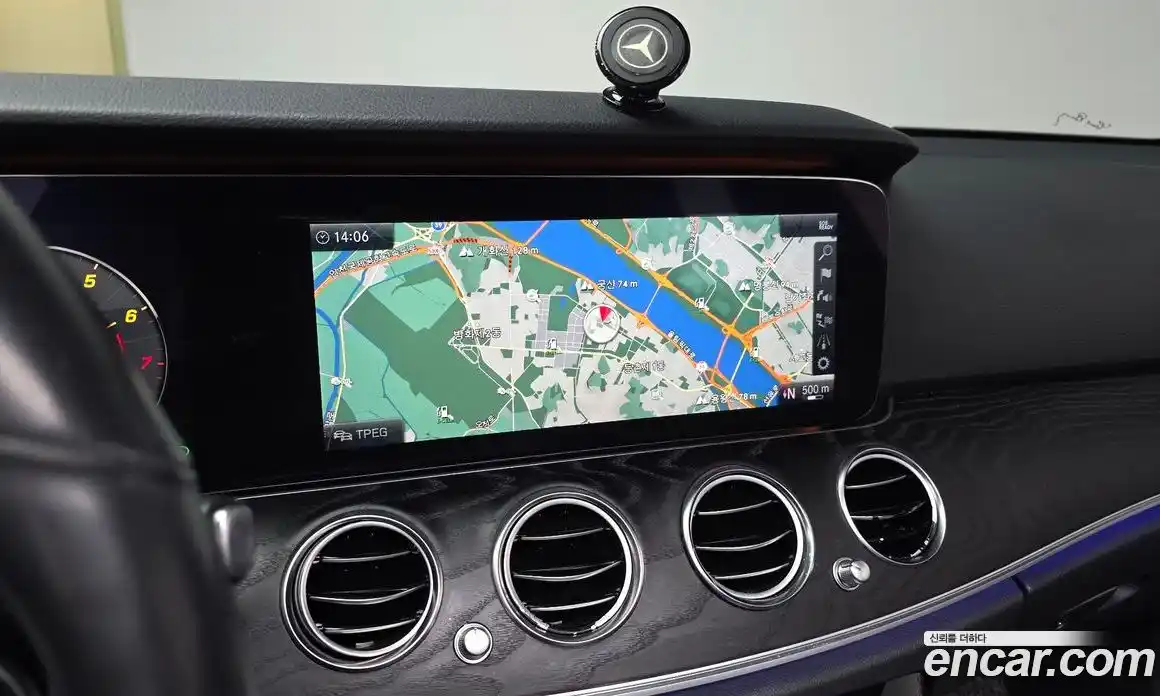 Mercedes-Benz E-Class 2019 2.0 Автомат в Москве № 143683, фото 11